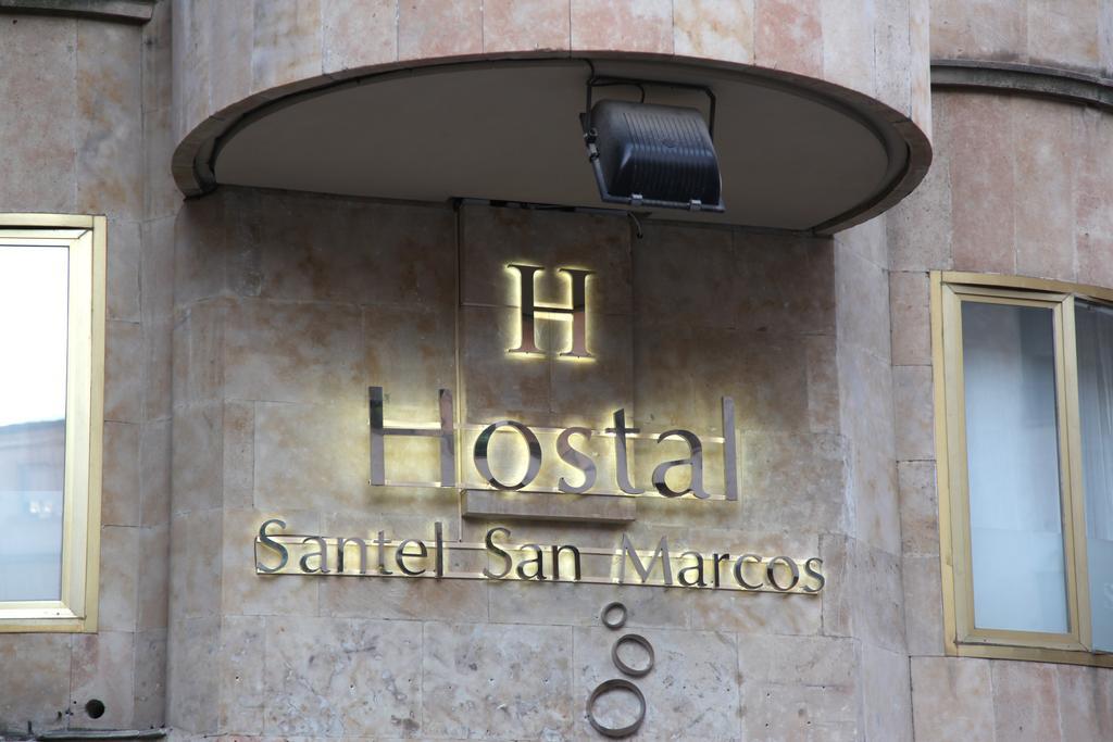 سلامنكا Hostal Santel San Marcos الغرفة الصورة